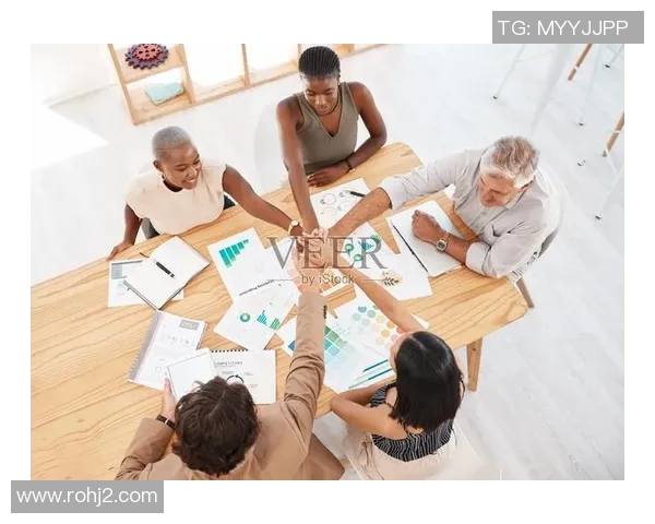 成都乒乓球队团队协作引发热议球员间配合与默契成焦点讨论 成都乒乓球队团队协作引发热议球员间配合与默契成焦点讨论