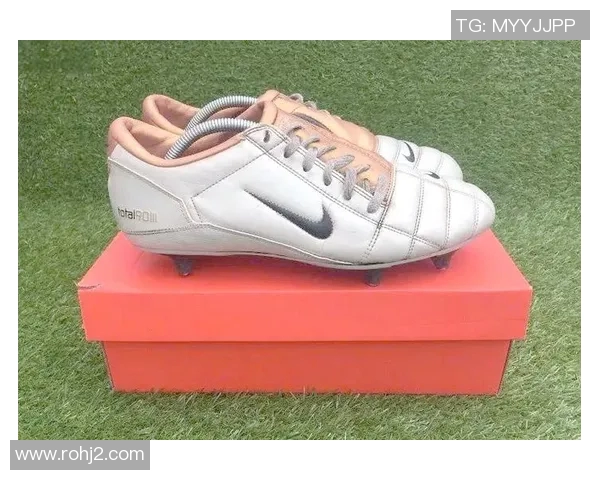 足球明星的球鞋收藏揭秘：从经典到限量版的独特魅力与投资价值